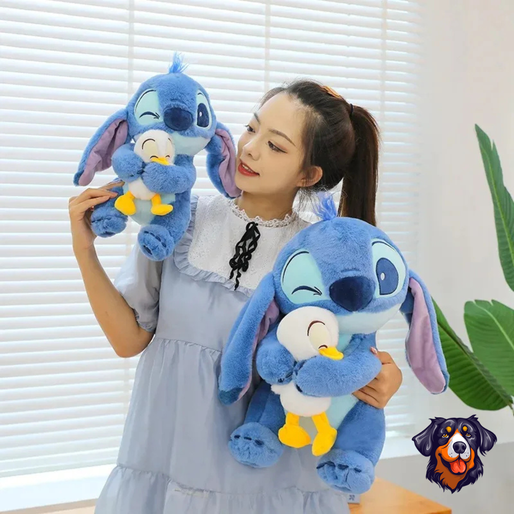Boneco de pelúcia Stitch com Amigo Pato