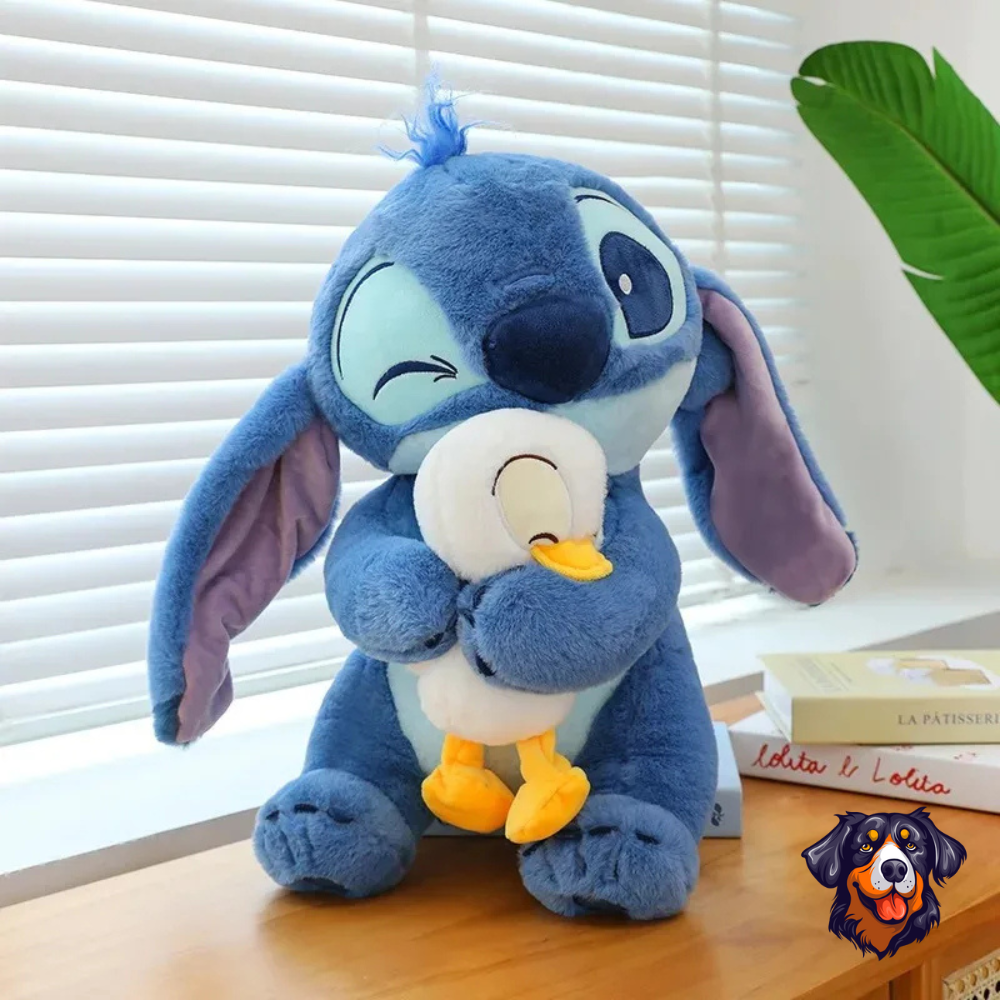 Boneco de pelúcia Stitch com Amigo Pato
