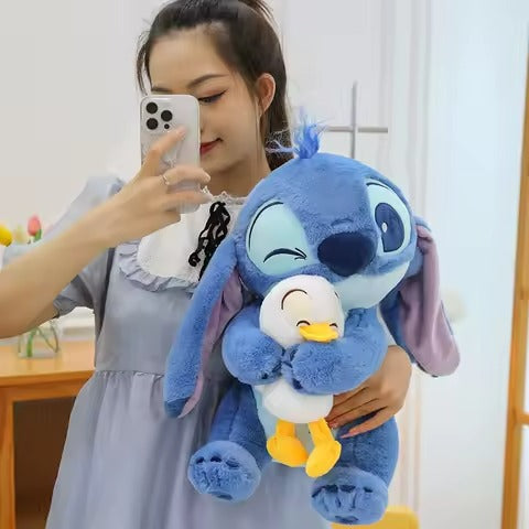 Boneco de pelúcia Stitch com Amigo Pato